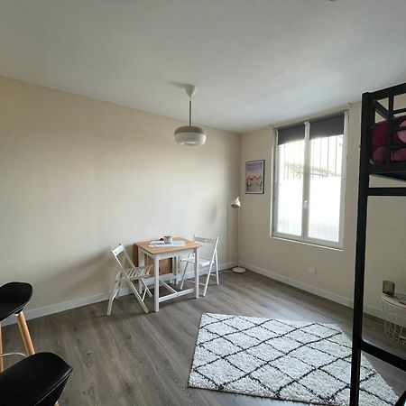 Studio 4 Emplacement Ideal Entre Chateau Et Centre Фонтенбло Экстерьер фото